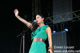  Emel Mathlouthi - Festival Chant de Marin 2013