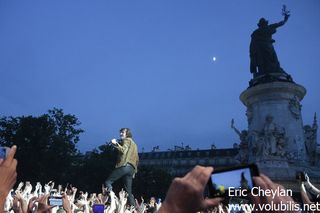 Cali - Concert Festival Ouï FM (Paris)