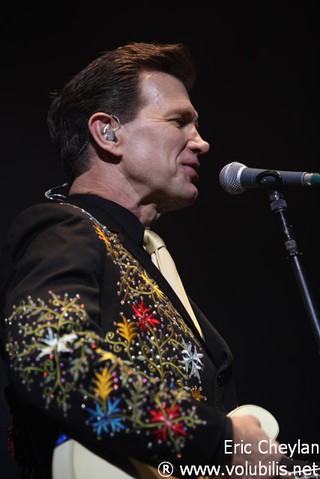 Chris Isaak - Concert Le Grand Rex (Paris)