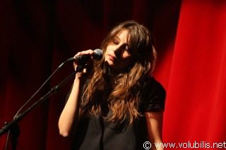 Coralie Clement - Concert Le Casino de Paris (Paris)