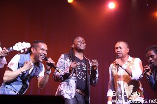 Earth Wind And Fire - Concert Le Zenith (Paris)