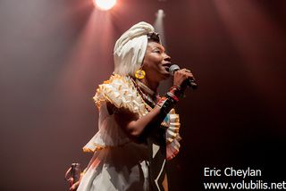 Fatoumata Diawara - L' Olympia (Paris)