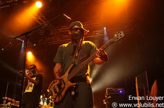 Fishbone - Concert L' Omnibus (Saint Malo)