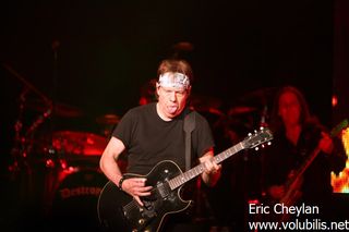 George Thorogood - Concert Le Trianon (Paris)