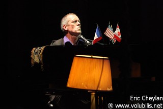 Hugh Laurie - Concert Le Grand Rex (Paris)