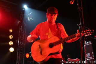 Les Hurlements d'Léo - Concert L' Omnibus (Saint Malo)