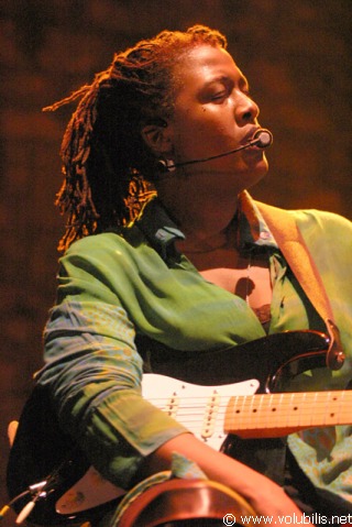 Ilene Barnes - Concert Le Café de la Danse (Paris)