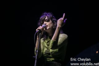 Julia Jean Baptiste - Concert La Cigale (Paris)