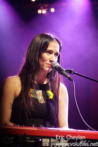 Le Chant des Colibris La Chica - Concert Le Cabaret Sauvage (Paris)