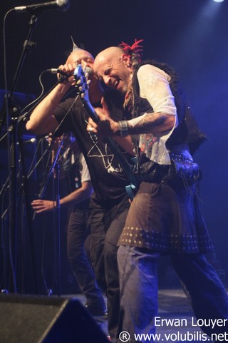 Les Ramoneurs de Menhirs - Concert L' Omnibus (Saint Malo)