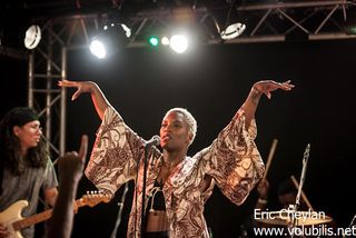 Liv Warfield - Festival All Stars (Le New Morning - Paris)