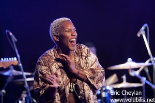 Liv Warfield - Festival All Stars (Le New Morning - Paris)