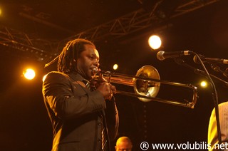 Macéo Parker - Concert L' Omnibus (Saint Malo)