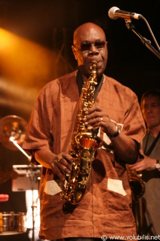 Manu Dibango - Concert L' Omnibus (Saint Malo)