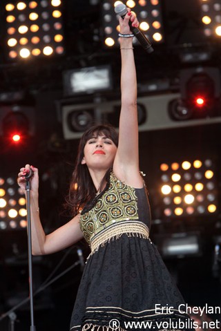 Nolwenn Leroy - La Fete de L' Huma 2011