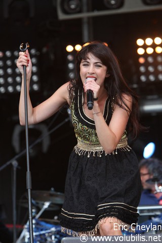 Nolwenn Leroy - La Fete de L' Huma 2011