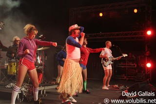 Philippe Katerine - Festival Quand Je Pense à Fernande - Theatre de la Mer (Sete)