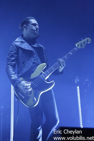 Queens Of The Stone Age - AccorHotels Arena (Paris)