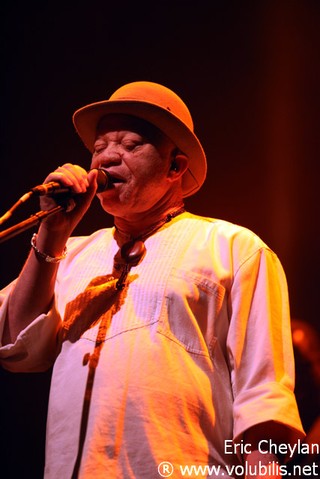 Salif Keita - Concert L' Olympia (Paris)