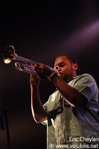 Soul Rebels Brass Band - Concert Le Bataclan (Paris)