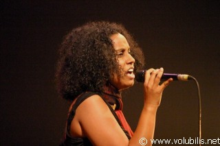 Susheela Raman - Concert Le Trianon (Paris)