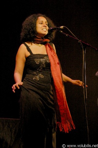 Susheela Raman - Concert Le Trianon (Paris)