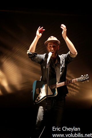 Tom Poisson - Concert Le Café de la Danse (Paris)