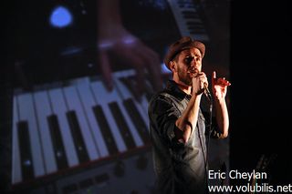 Tom Poisson - Concert Le Café de la Danse (Paris)