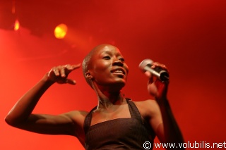 Rokia Traore - Festival Art Rock 2004