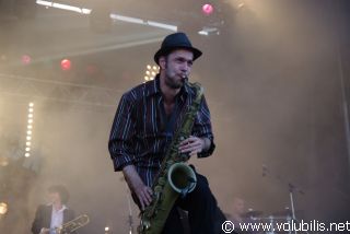 Babylon Circus - Festival Au Pont du Rock 2009