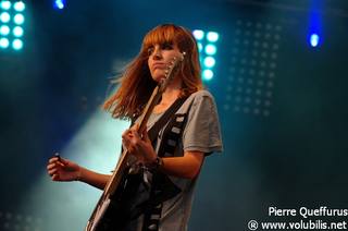 Plastiscines - Festival Au Pont du Rock 2010