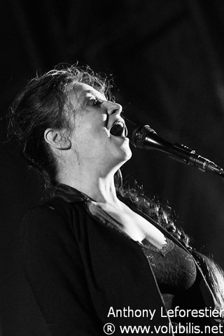 Catherine Ringer - Festival Au Pont du Rock 2011