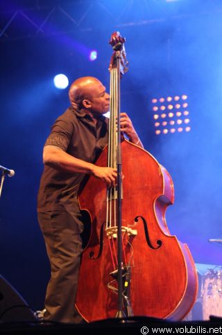 Yuri Buenaventura - Festival Chant de Marin 2009