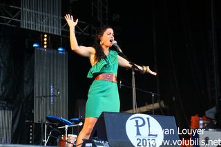  Emel Mathlouthi - Festival Chant de Marin 2013