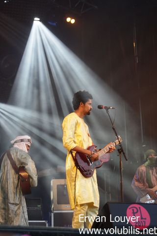 Tinariwen - Chant de Marin 2017