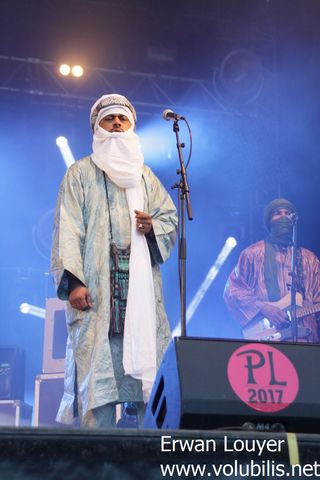 Tinariwen - Chant de Marin 2017