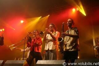 Babylon Circus - Festival Les Fennecs 2004