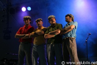 Les Glochos - Festival Les Fennecs 2004