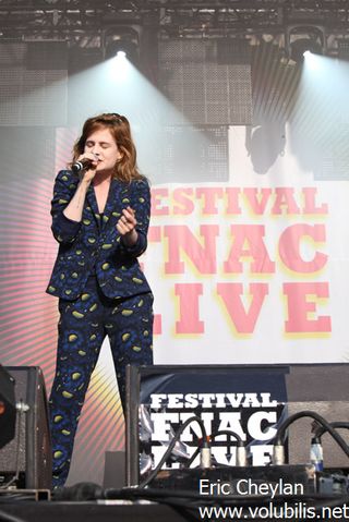  Christine And The Queens - Festival FNAC Live 2013