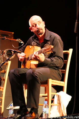 Latcho Drom & Emy Dragoï - Festival Les Internationales de la Guitare 2006