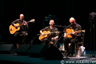 Latcho Drom & Emy Dragoï - Festival Les Internationales de la Guitare 2006