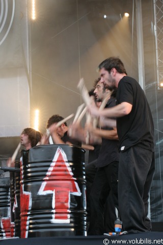 Les Tambours du Bronx - Festival Les Terre Neuvas 2006