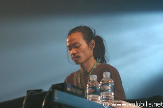 Wang Lei - Festival Les Transmusicales 2004