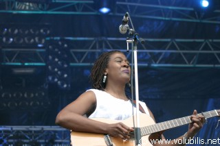 Ilene Barnes - Festival Les Vieilles Charrues 2004