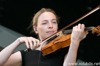 Cali - Festival Les Vieilles Charrues 2004