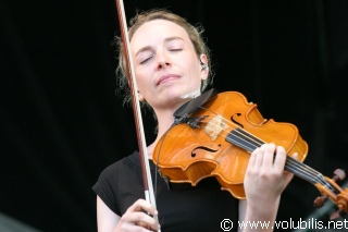 Cali - Festival Les Vieilles Charrues 2004