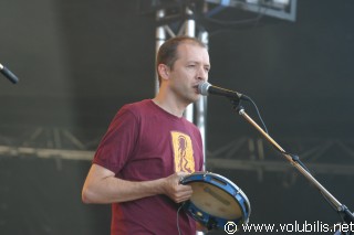 Fabulous Trobadors - Festival Les Vieilles Charrues 2004