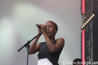 Rokia Traoré - Festival Les Vieilles Charrues 2004