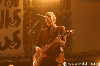 The Divine Comedy - Festival Les Vieilles Charrues 2004