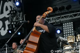 Bernard Lavilliers - Festival Les Vieilles Charrues 2005